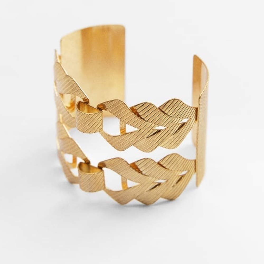Nwot Zara Golden Woven Bracelet 39$